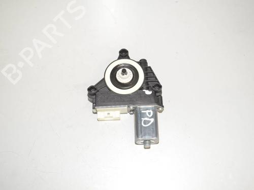 Used Right front window motor Right front window motor BMW 1 (F40) 118 i (140 hp) 34069021 34069021