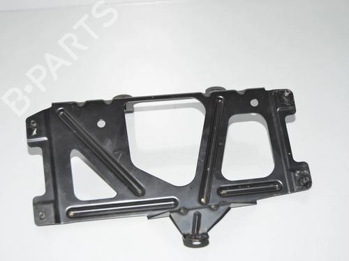 Støtte Støtte BMW 5 Touring (F11) 520 d (184 hp) 34095201 34095201