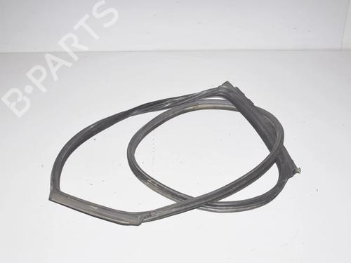 rubber-door-seal-bmw-5-gran-turismo-f07-2009-2010-2011-2012-2013-2014-2015-2016-2017-34075994 main image
