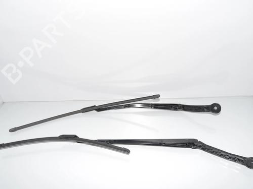 front-windshield-wiper-arm-bmw-x3-g01-f97-g08-2017-34069509 main image