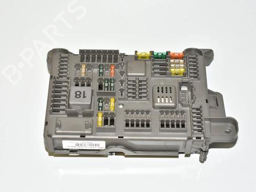 fuse-box-bmw-x5-e70-2006-2007-2008-2009-2010-2011-2012-2013-34084639 main image