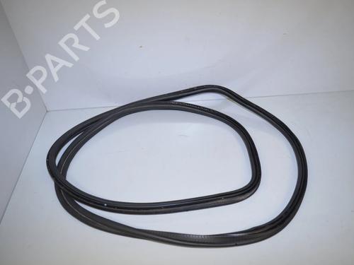 rubber-door-seal-bmw-7-g11-g12-2015-2016-2017-2018-2019-2020-2021-2022-34076697 main image
