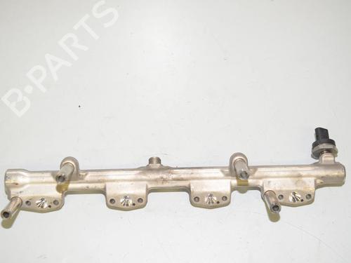 injection-rail-bmw-5-g30-f90-2016-34068805 main image