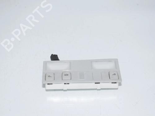 Luz interior Luz interior VW CRAFTER Van (SY_, SX_) 2.0 TDI FWD (SYB, SYC, SYD) (177 hp) 35767717 35767717