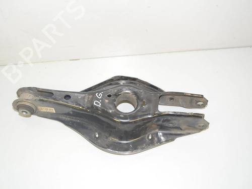 Used Right rear suspension arm Right rear suspension arm BMW 3 (G20, G80, G28) 330 e Plug-in-Hybrid (292 hp) 34078035 34078035