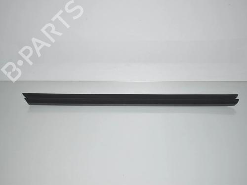 Dørliste Dørliste BMW 5 (F10) 530 d (258 hp) 34066518 34066518