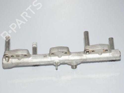 Used Injection rail Injection rail BMW 6 Gran Turismo (G32) 640 i (340 hp) 34075969 34075969