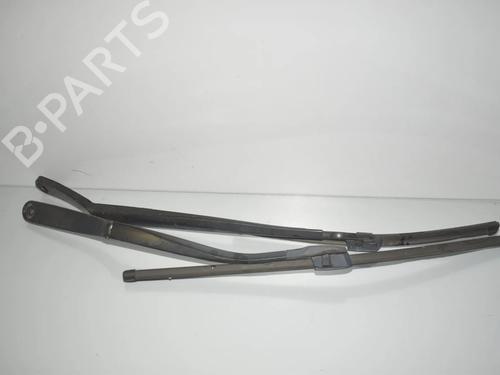 front-windshield-wiper-arm-bmw-5-touring-f11-2009-2010-2011-2012-2013-2014-2015-2016-2017-34069770 main image