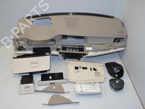 Used Dashboard Dashboard BMW 5 Gran Turismo (F07) 530 d xDrive (245 hp) 36205756 36205756
