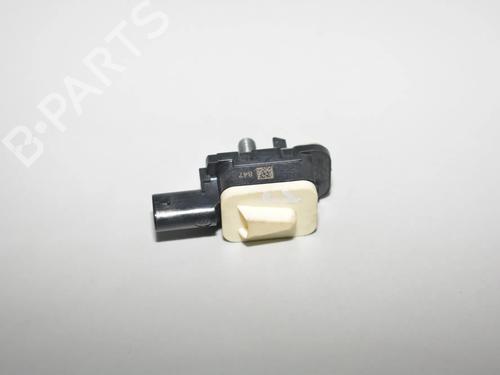 electronic-sensor-bmw-3-f30-f80-2011-2012-2013-2014-2015-2016-2017-2018-34065617 main image