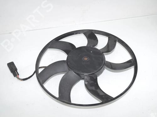 Used Radiator fan Radiator fan 39485933 39485933