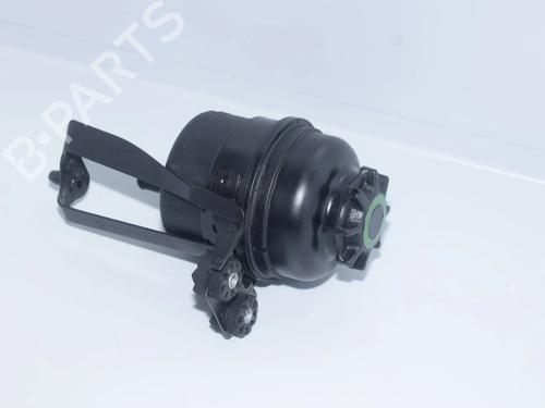 power-steering-reservoir-bmw-5-touring-e61-2004-2005-2006-2007-2008-2009-2010-34093067 main image