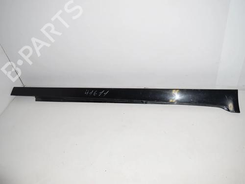 Højre sidekjole Højre sidekjole BMW 5 Touring (F11) 520 d (184 hp) 34089907 34089907