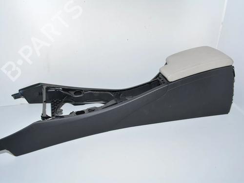 Used Armrest / Center console Armrest / Center console BMW 3 Coupe (E92) 330 d (231 hp) 34091202 34091202