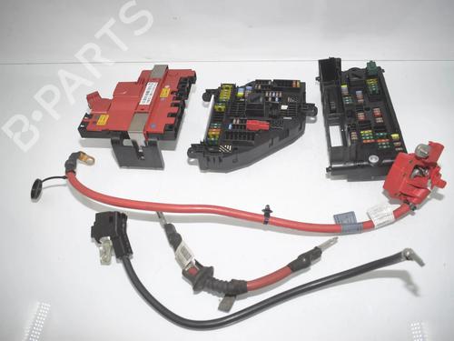 Fuse box BMW X3 (F25) xDrive 30 d | BP40114350E1 - Image 3