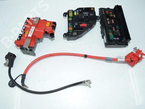 Fuse box BMW X3 (F25) xDrive 20 d | BP38252427E1 - Image 3