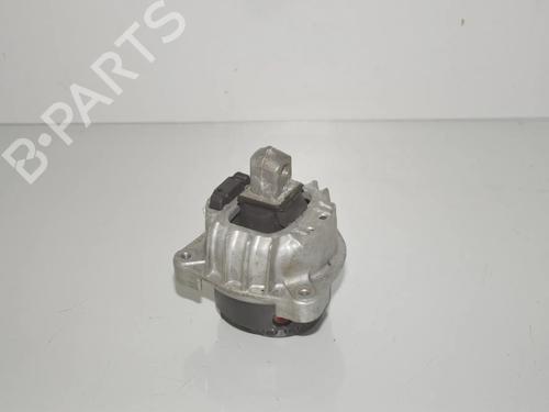 Used Engine mount Engine mount BMW 5 Touring (F11) M 550 d xDrive (381 hp) 34067208 34067208