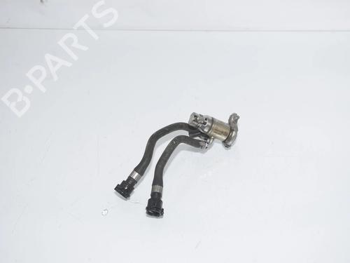 injector-bmw-5-g30-f90-2016-36284970 main image