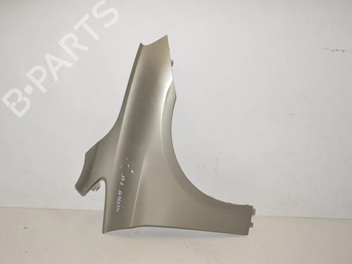 Used Right front fenders Right front fenders 34073386 34073386