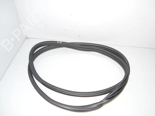 Used Rubber door seal Rubber door seal BMW 1 (F40) 118 i (136 hp) 34096388 34096388
