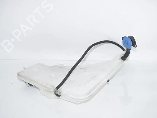 Used Windscreen washer tank Windscreen washer tank 38585356 38585356