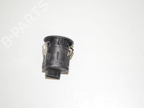 Switch BMW 2 Convertible (F23) 220 i | BP34085566I30 - Image 3
