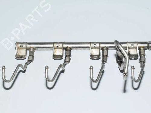 Used Injection rail Injection rail BMW 7 (F01, F02, F03, F04) 750 i, Li (408 hp) 34072810 34072810