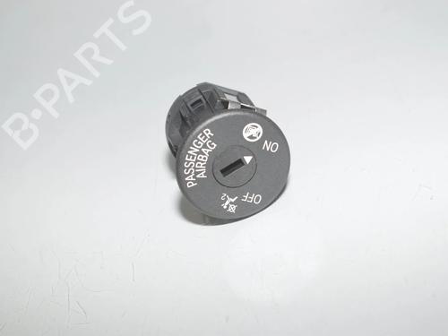 Used Switch Switch BMW i3 (I01) Electric (170 hp) 34094353 34094353