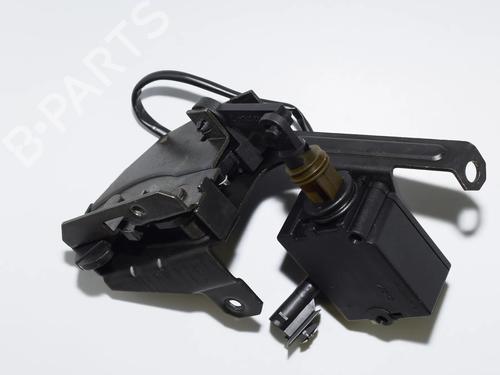 tailgate-lock-bmw-5-touring-e39-1996-1997-1998-1999-2000-2001-2002-2003-2004-34071968 main image