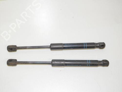 Used Hood lift support Hood lift support BMW 3 (F30, F80) 330 d (258 hp) 34068622 34068622