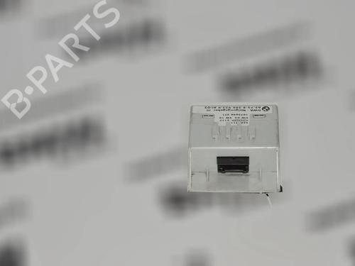 electronic-module-bmw-3-e46-1997-1998-1999-2000-2001-2002-2003-2004-2005-34076125 main image