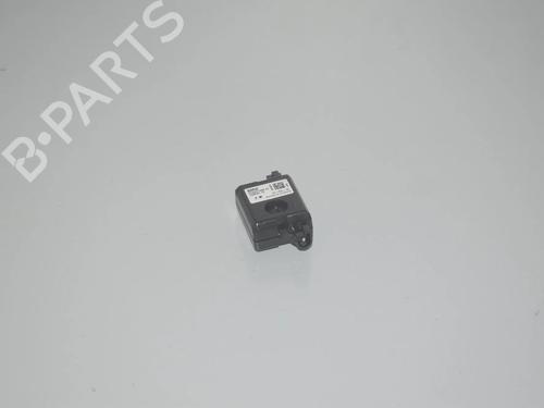 Used Antenna/Base Antenna/Base BMW 3 (F30, F80) 320 i (170 hp) 34064526 34064526