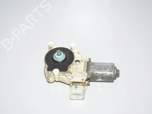 Used Left front window motor Left front window motor BMW 5 Touring (F11) 530 d xDrive (258 hp) 34090884 34090884