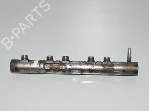 Used Injection rail Injection rail BMW 4 Coupe (F32, F82) 420 d (184 hp) 34064974 34064974