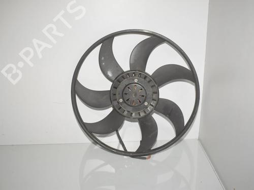 radiator-fan-bmw-5-touring-f11-2009-2010-2011-2012-2013-2014-2015-2016-2017-34094077 main image