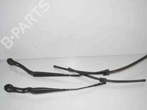 front-windshield-wiper-arm-bmw-i3-i01-2013-34077324 main image