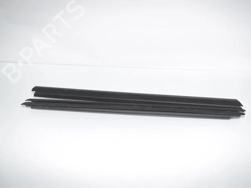 Dørliste Dørliste BMW 3 Touring (G21, G81) 320 d (163 hp) 34080489 34080489