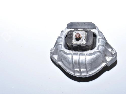 Used Engine mount Engine mount BMW 3 Convertible (E93) 320 d (184 hp) 34096181 34096181