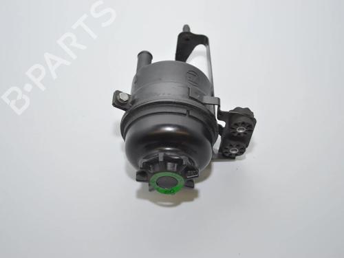 power-steering-reservoir-bmw-5-e60-2001-2002-2003-2004-2005-2006-2007-2008-2009-2010-34065924 main image