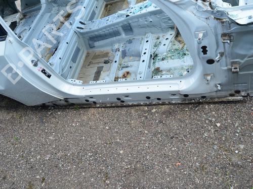Used Right sideskirt Right sideskirt 36952098 36952098