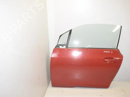Used Right front door Right front door 38421171 38421171