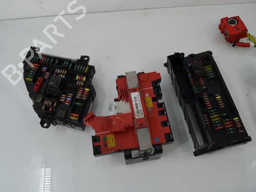 Fuse box BMW 5 (F10) 525 d | BP38030298E1 - Image 2
