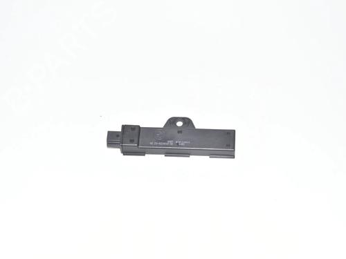 antennabase-bmw-i3-i01-2013-34079272 main image