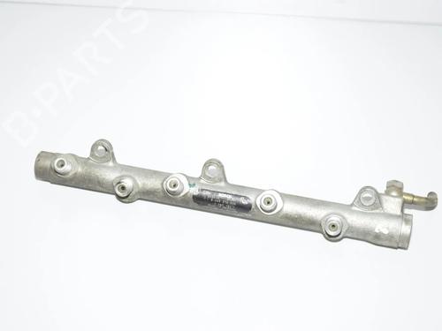 Used Injection rail Injection rail BMW 3 (E46) 320 d (150 hp) 34080411 34080411