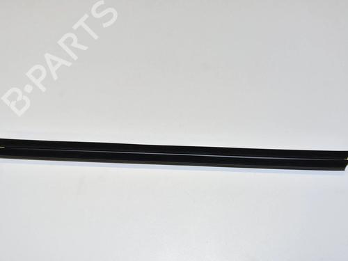 Used Rubber door seal Rubber door seal BMW 7 (G11, G12) 745 Le Plug-in-Hybrid xDrive (286 hp) 34067545 34067545