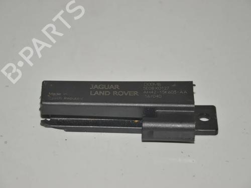 Used Antenna/Base Antenna/Base LAND ROVER DISCOVERY IV (L319) 3.0 TD 4x4 (272 hp) 34093029 34093029