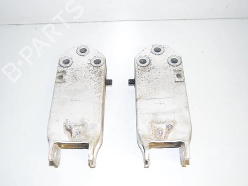 Støtfangerbærejern Støtfangerbærejern BMW 5 Touring (F11) 530 d (245 hp) 34082141 34082141