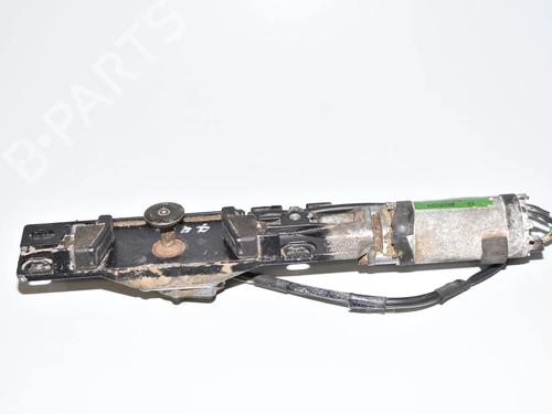 Used Tailgate lock Tailgate lock BMW 7 (E38) 730 d (184 hp) 34084217 34084217