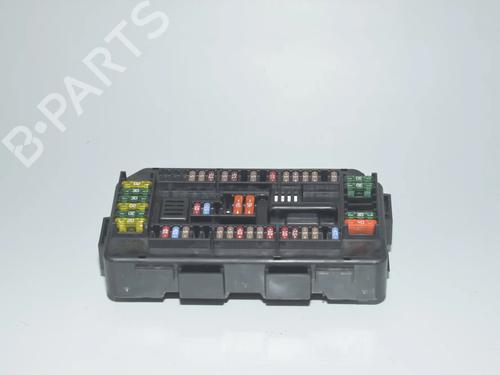 fuse-box-bmw-3-gran-turismo-f34-2012-34077994 main image