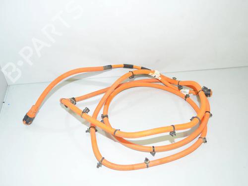 BP34083815E16 main image